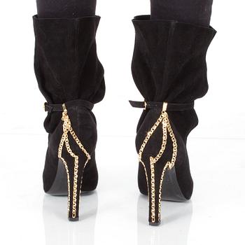 SKOR, booties, Charles Jourdan.