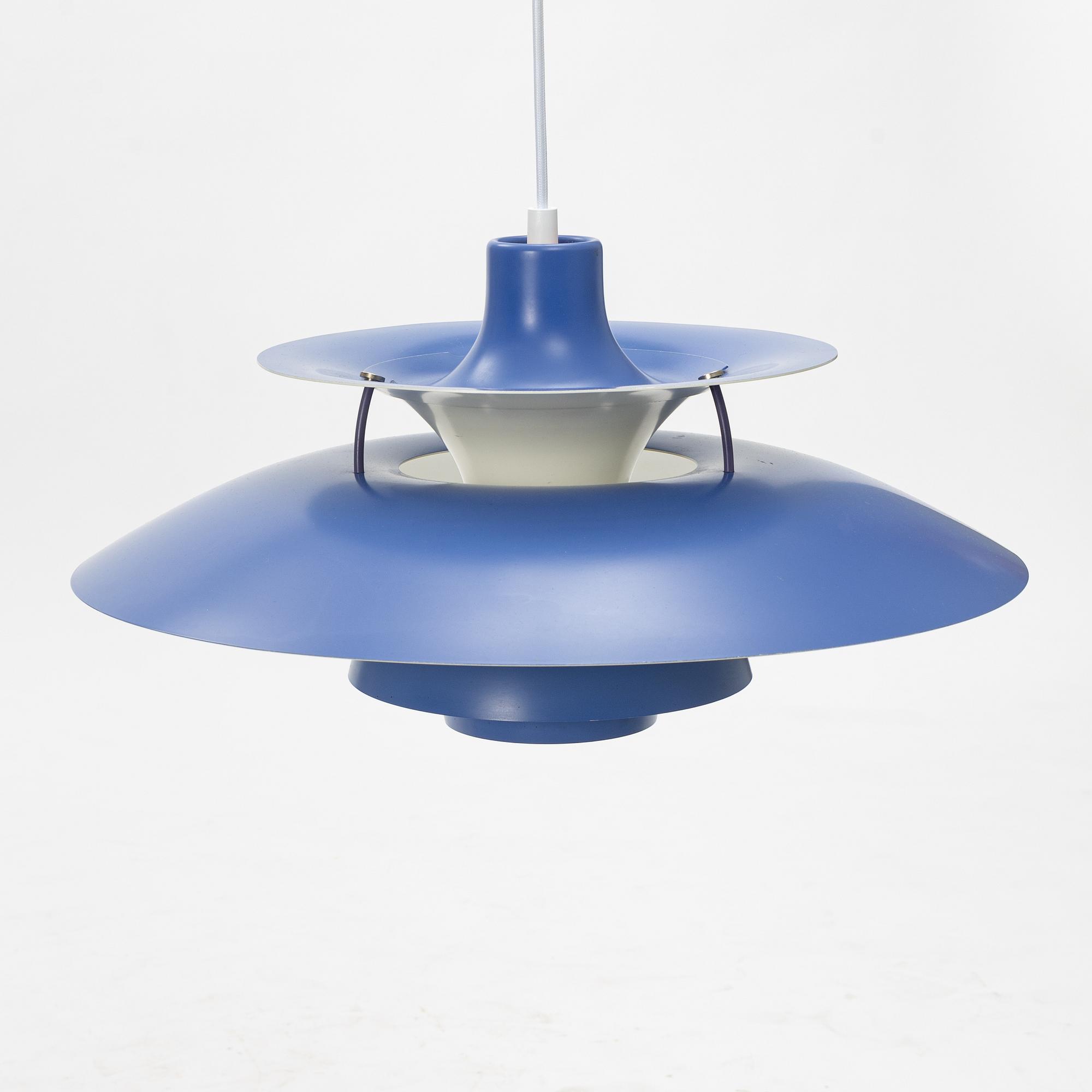 Poul Henningsen, taklampa, "PH5", Louis Poulsen, Danmark.