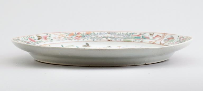 SKÅLFAT, porslin, Kanton, Kina, 1800-talets mitt.