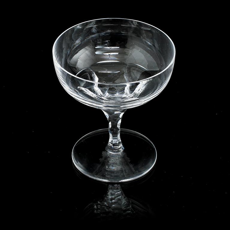 GLASSERVIS, 45 delar, Ingeborg Lundin, "Carina".
