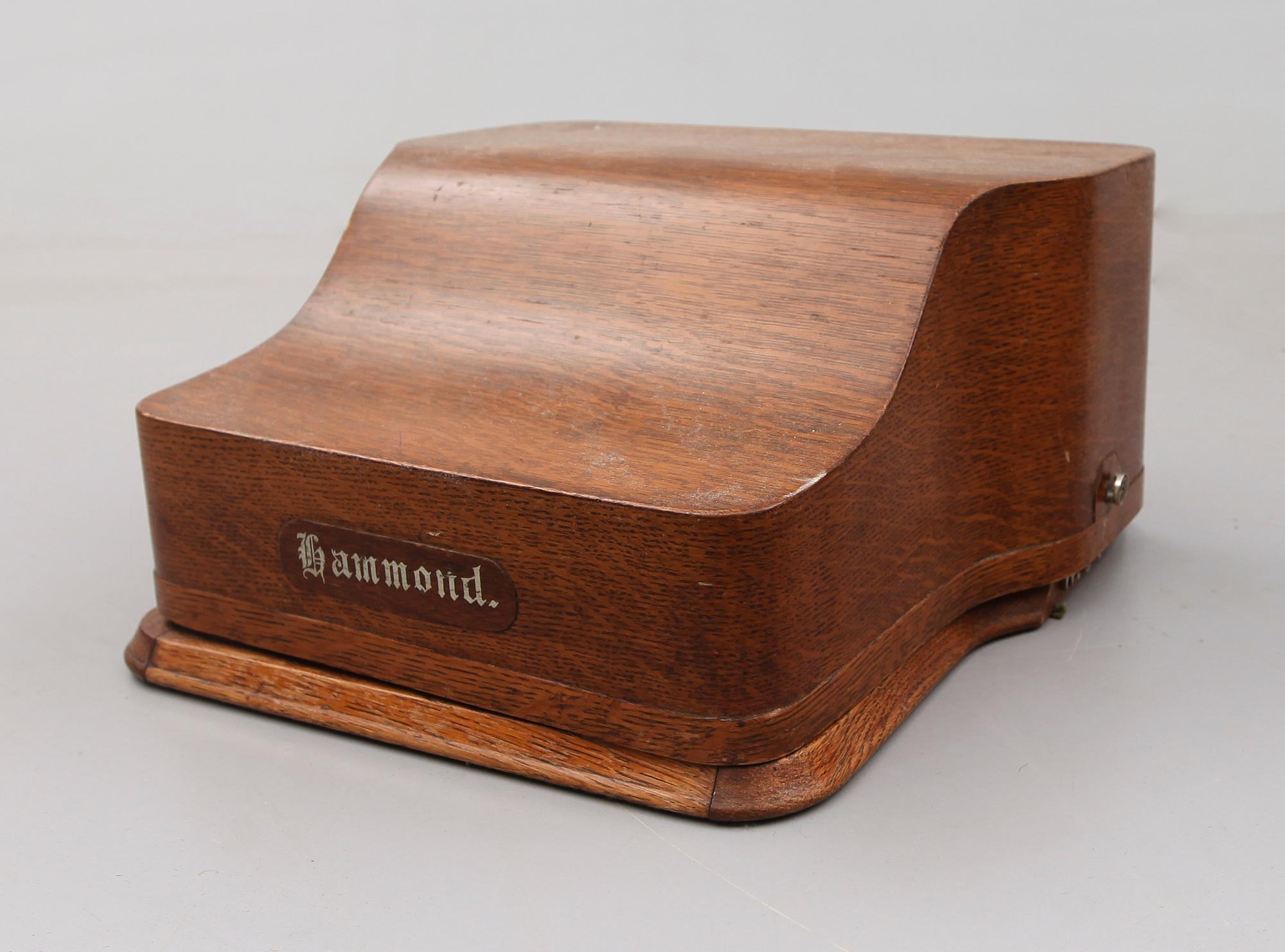 SKRIVMASKIN, Hammond, tidigt 1900-tal.