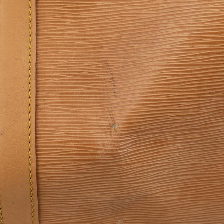 Louis Vuitton, am Epi 'Keepall 50' weekend bag.