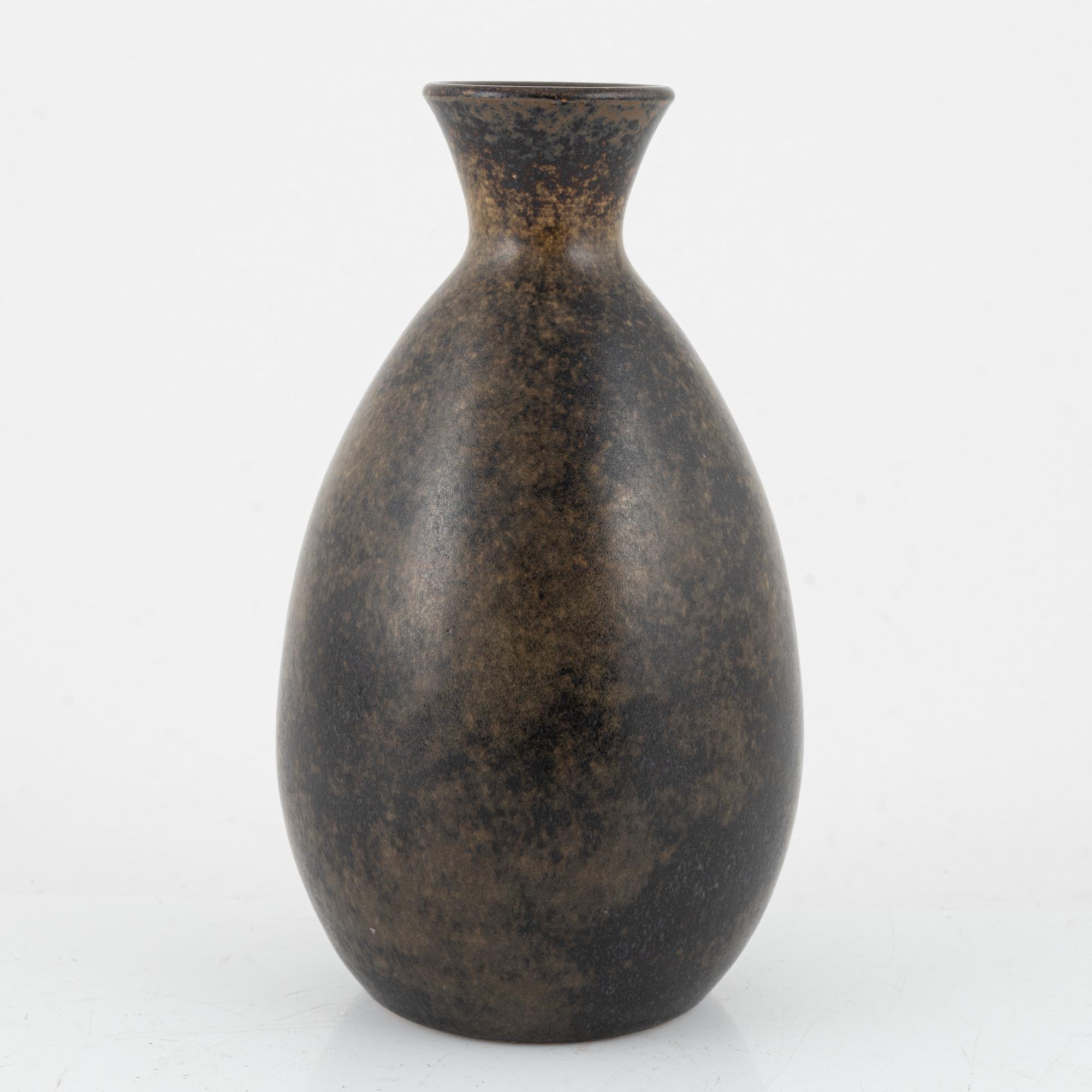 Erich & Ingrid Triller, vas, stengods, Tobo, signerad.