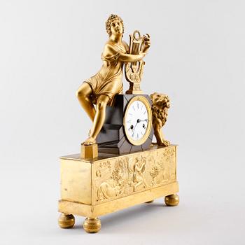 BORDSPENDYL, empire, Frankrike, 1800-talets första hälft.