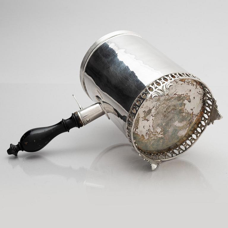 Stephan Westerstråhle, kaffekanna, silver, Stockholm, 1811. Sengustaviansk.