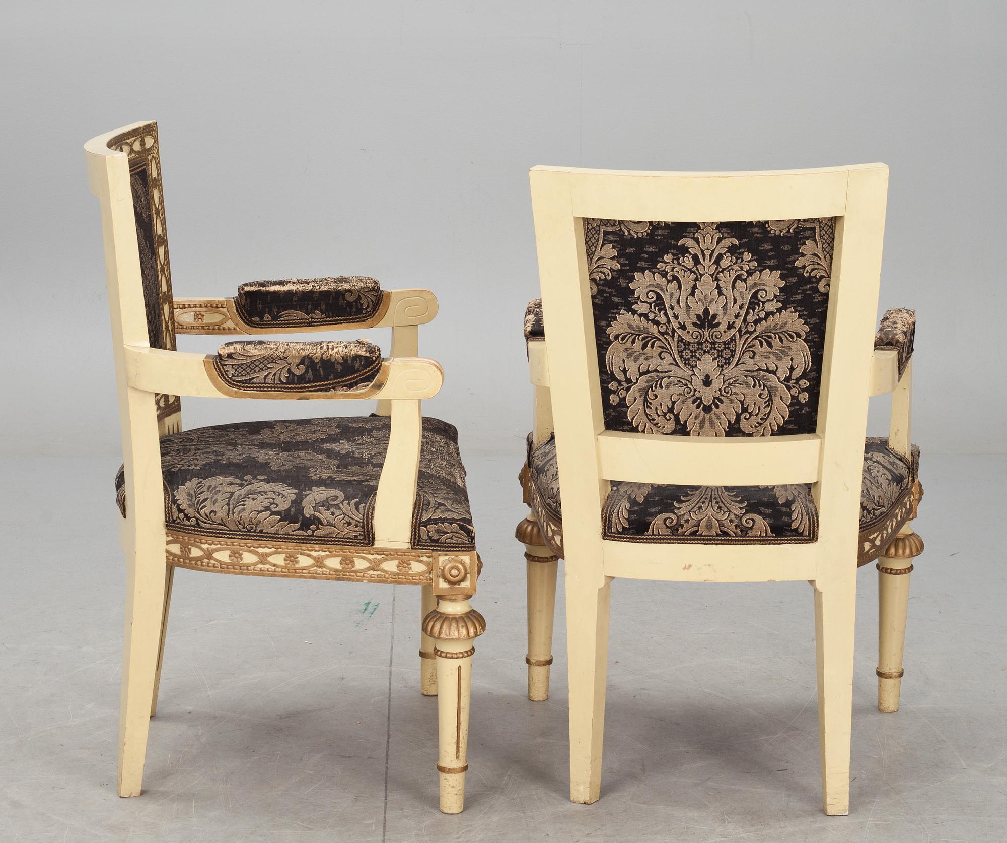 SOFFA och KARMSTOLAR, ett par, gustaviansk stil. Omkring 1900.