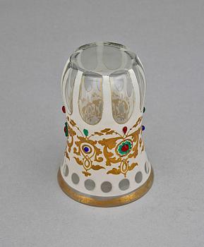 BÄGARE, glas, Böhmen 1800-talets andra hälft.