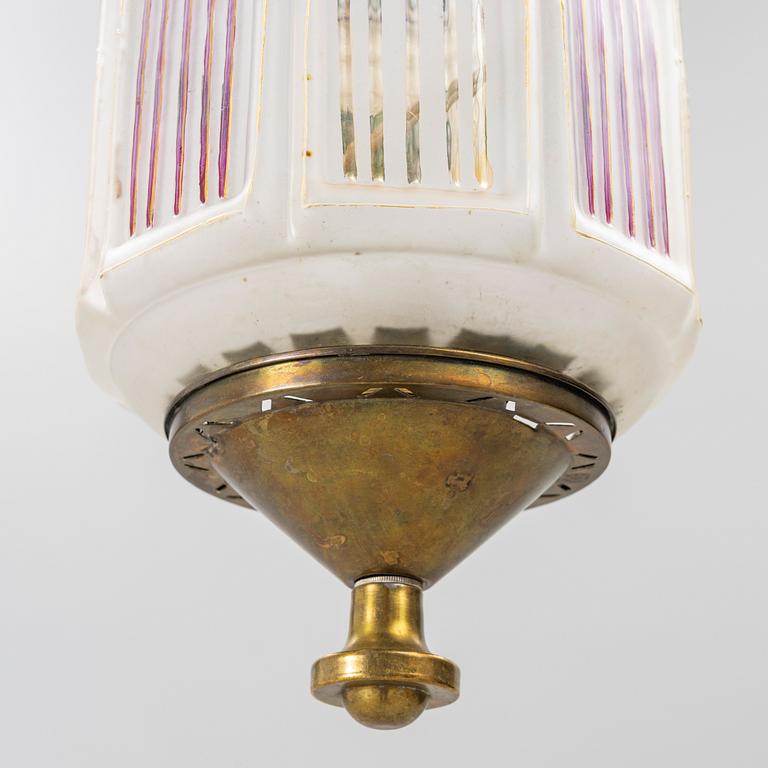 An early 20th century ceiling lamp.