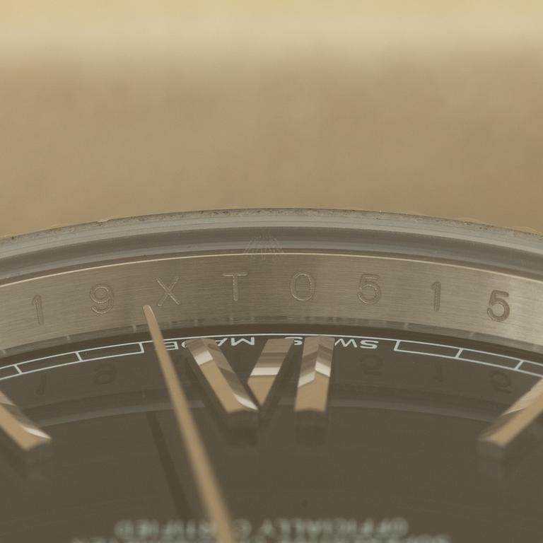Rolex, Oyster Perpetual, Day-Date 40, wristwatch, 40 mm.