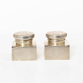 Shakers, a pair, silver, first half of the 20th century.