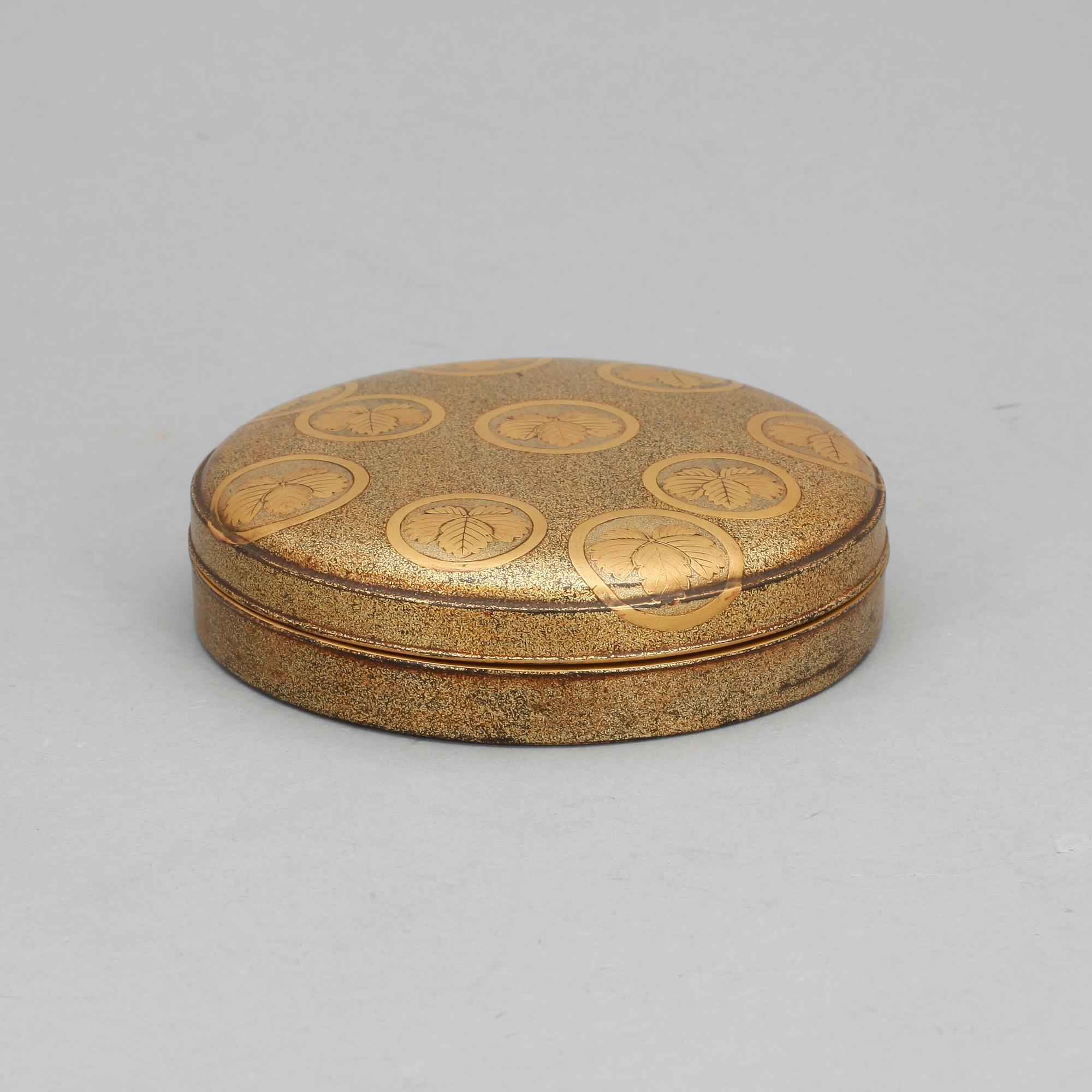 LACKASK, Japan, 1800-tal.