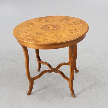 Salongsbord, 1900-talets första hälft.
