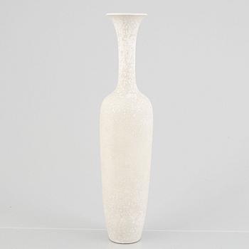 Gunnar Nylund, a stoneware vase, Rörstrand, Sweden.