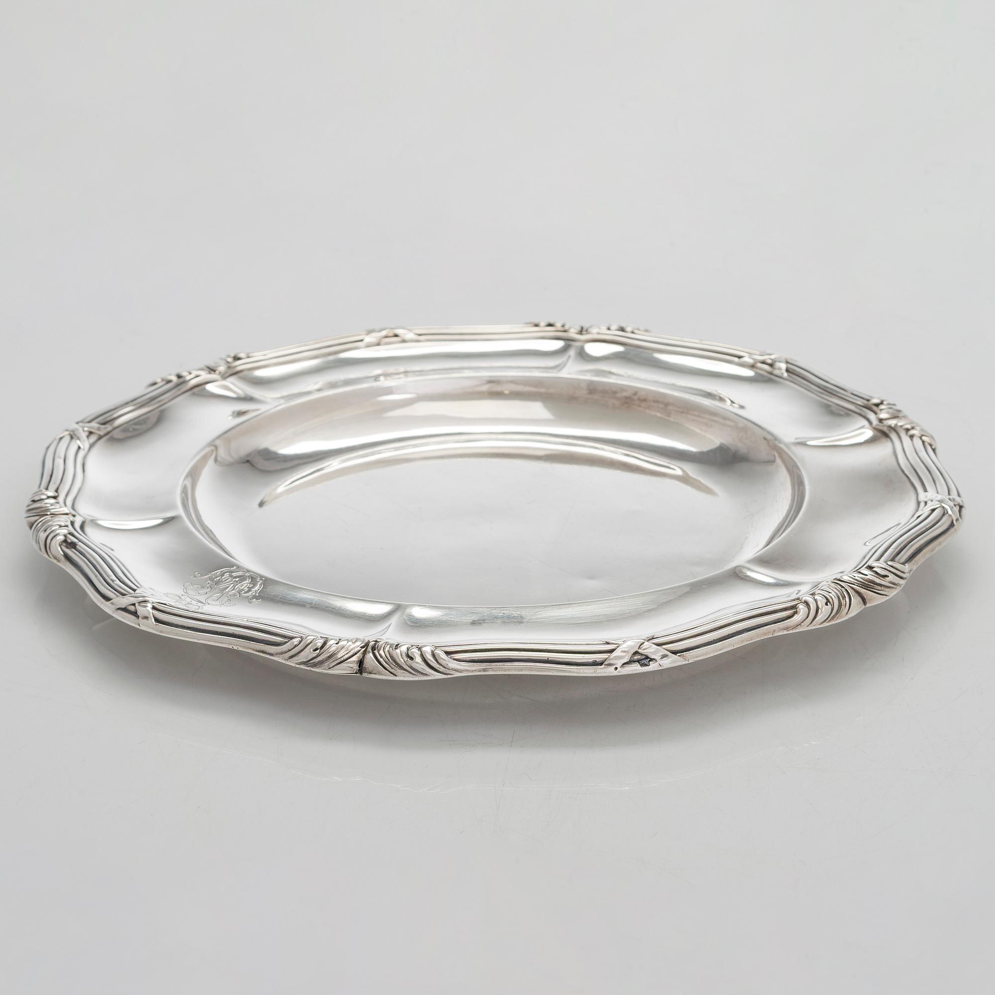 An Odiot silver dish, Paris France, latter half of the 19th century.