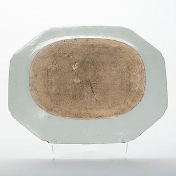 STEKFAT, porslin, Kina, Qianlong(1736-1795).