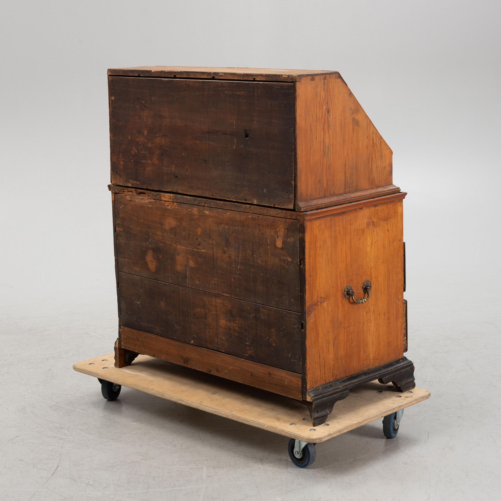 A pinewood secretaire, 18th Century.