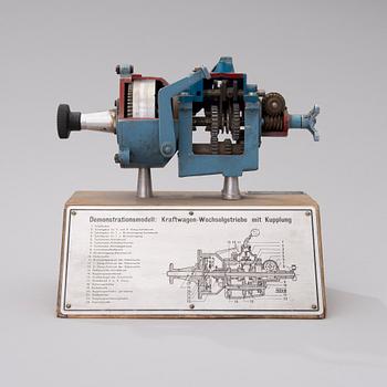 Demonstration model by Werner Degener Lehrmittel GmbH, Germany.