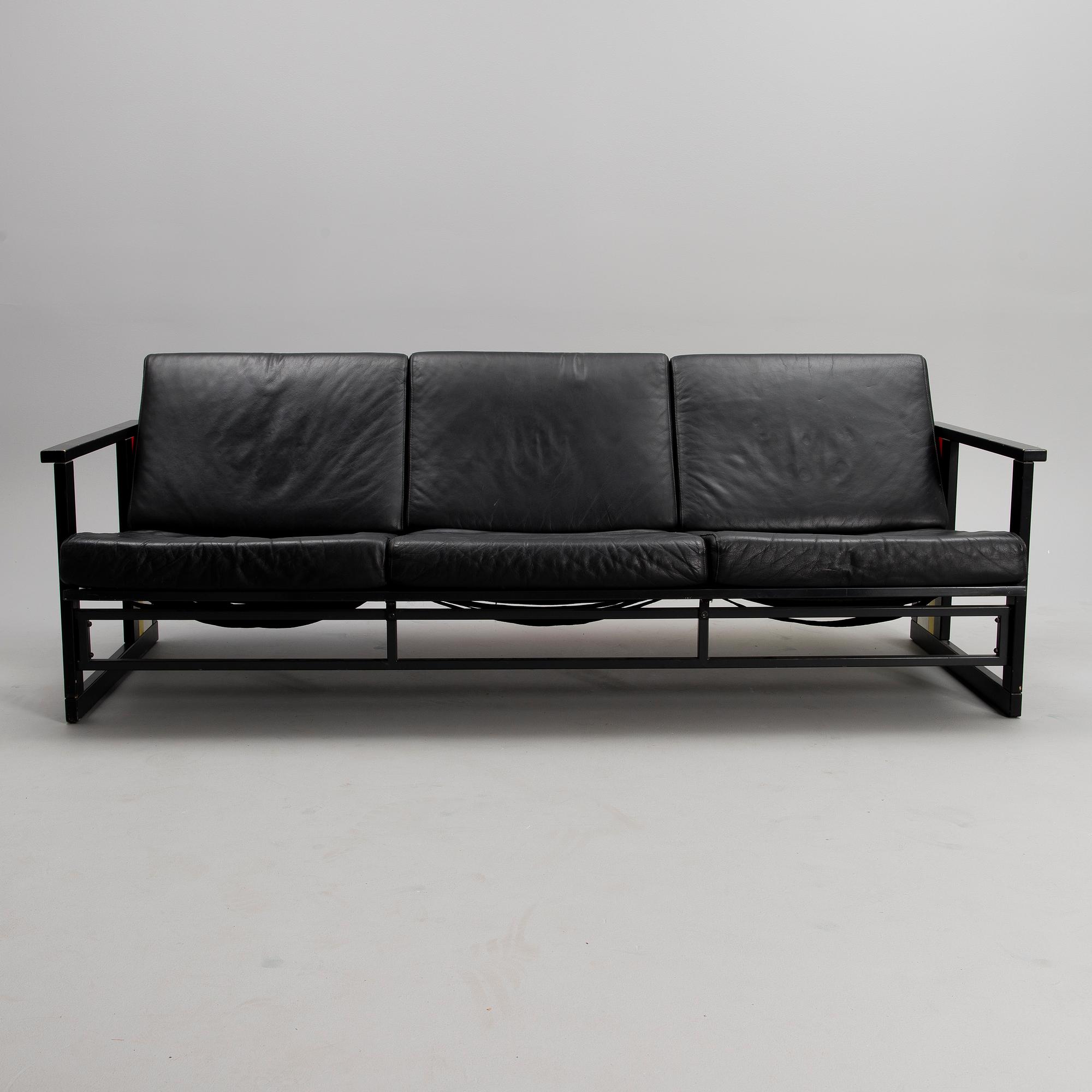 YRJÖ KUKKAPURO, A SOFA. Prototype. Early 1980s.