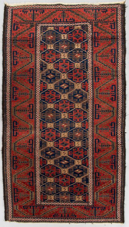 A carpet, Persian, Beluch, antique. Ca. 162 x 92 cm.