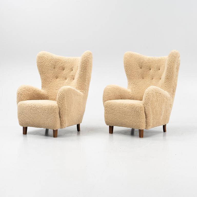 A pair of Danish Modern armchairs, possibly by Mogens Lassen, 1940's/50's.