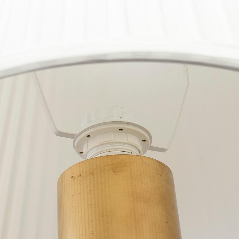 A pair of brass table lamps from Bergboms.