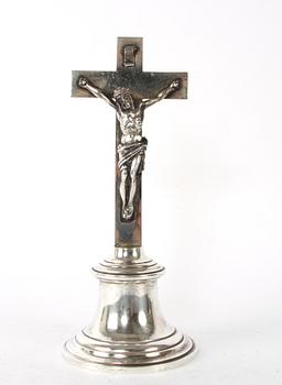 KRUCIFIX, silver och nysilver.