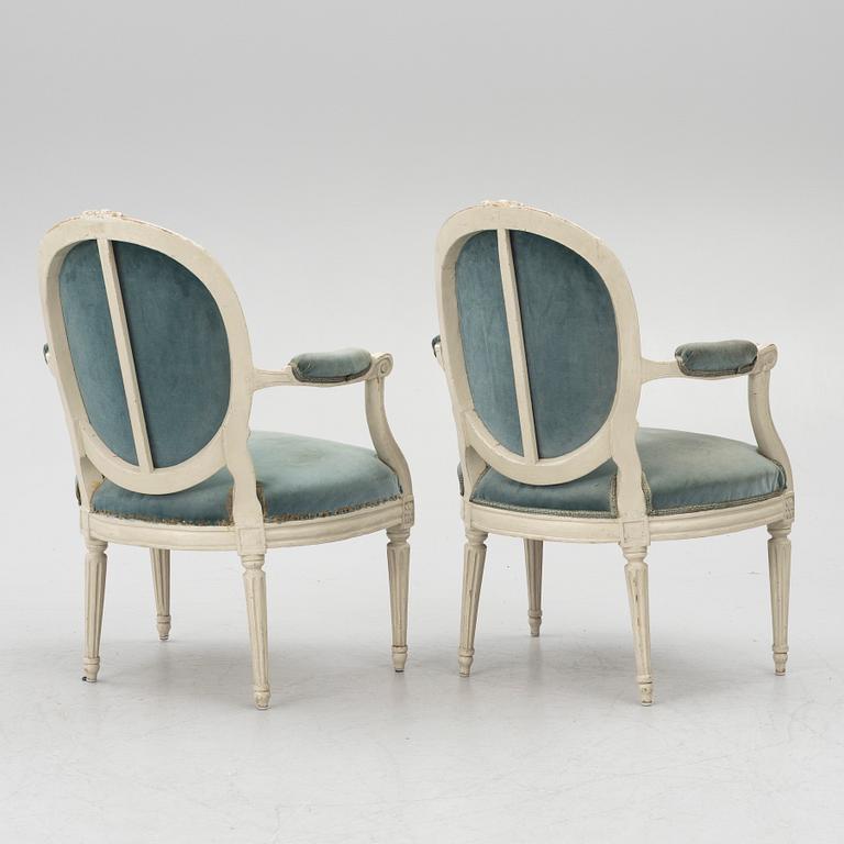 Karmstolar, ett par, Louis XVI, 1700-talets andra hälft.