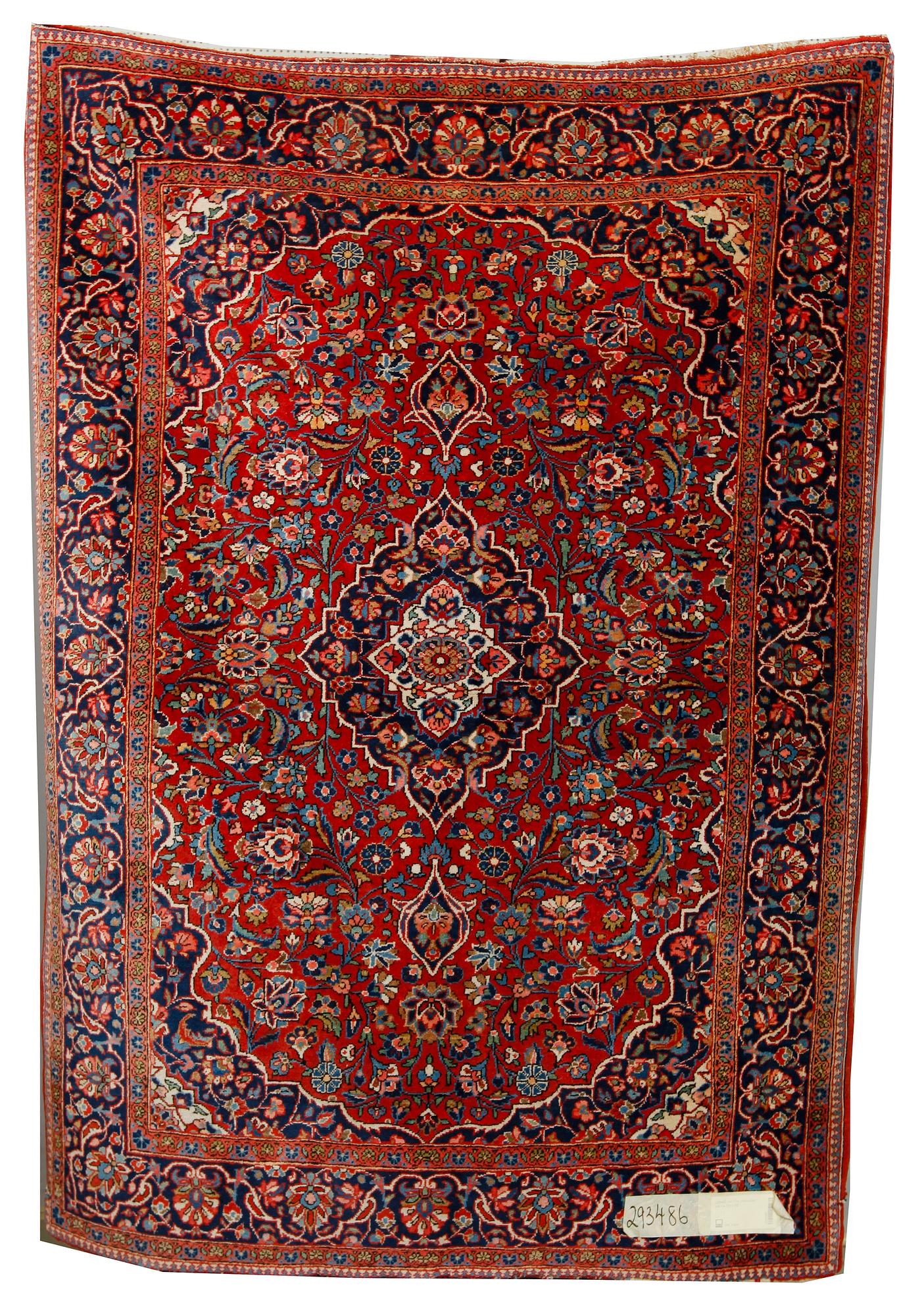 MATTA, orientalisk, old. Ca 150 x 110.