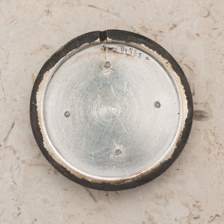 J. CHAUMET, Paris-Londres, "Belle Epoque", pendant watch, 29,5 mm.