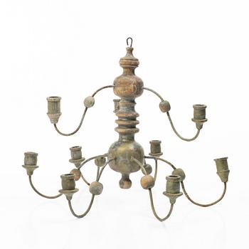 A wooden chandelier, 19th/20th century.