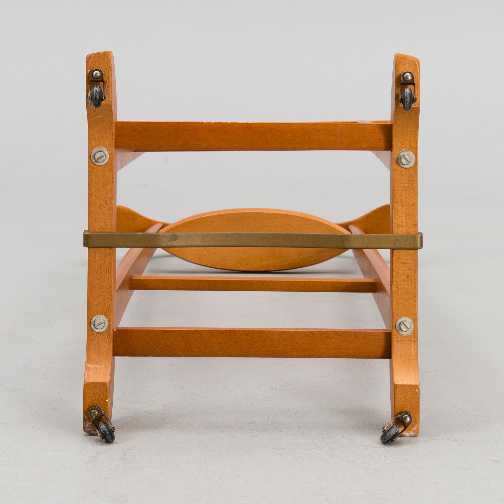 VAATETELINE, Fratelli Reguitti, Italia 1900-luvun jälkipuoli.