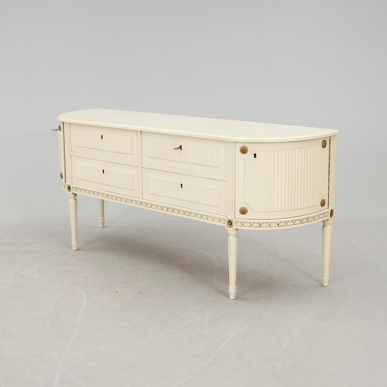 SIDEBOARD, gustaviansk stil, 1900-talets andra hälft.