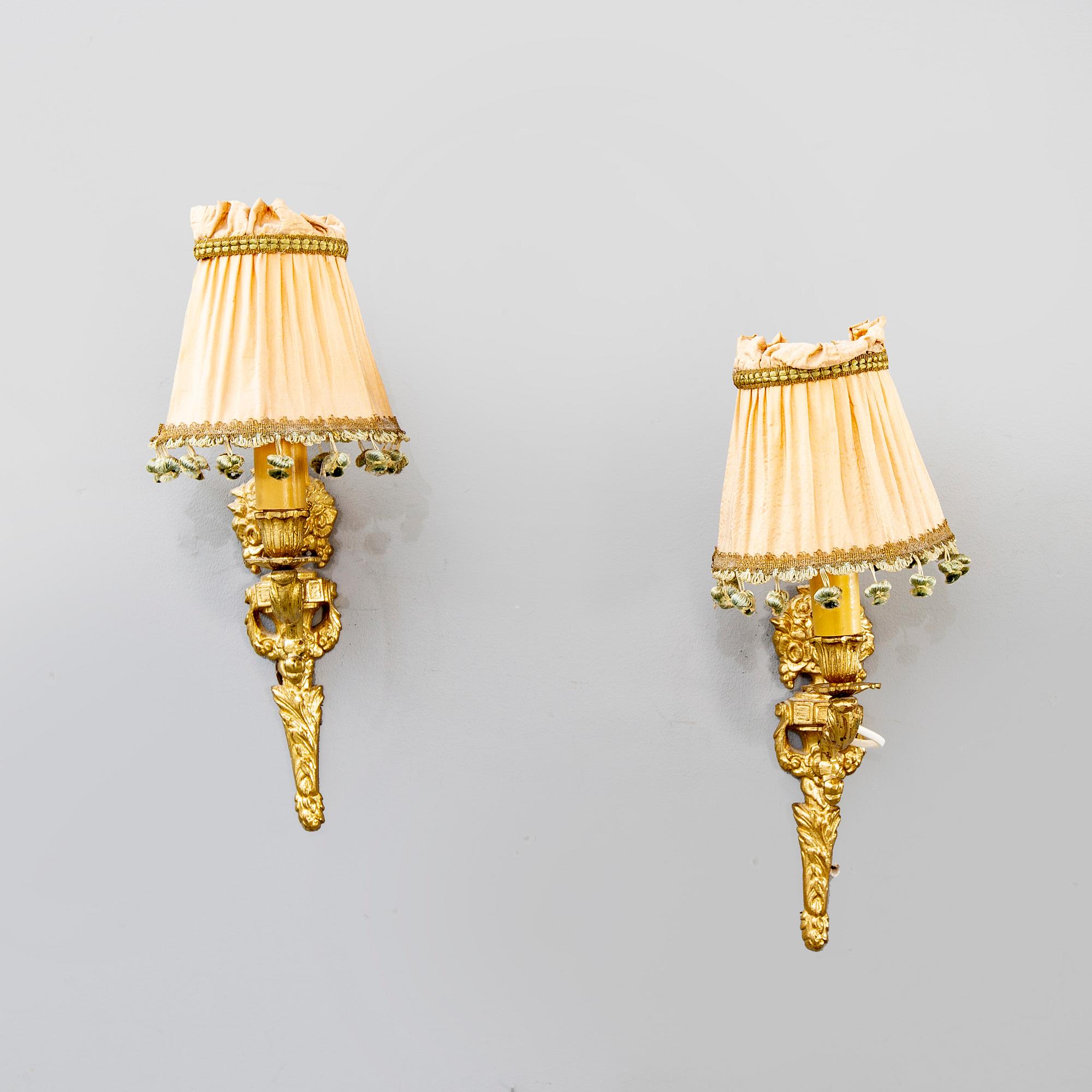 Lampetter ett par Louis XVI-stil 1900-tal.