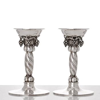 Georg Jensen, ett par ljusstakar, Köpenhamn 1996, sterling silver, designnr 263B.