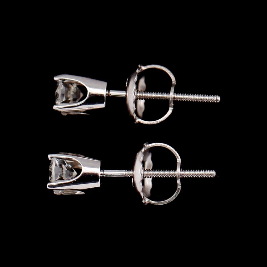ÖRHÄNGEN, 1 par, 14 k vitguld, briljantslipade diamanter tot 0.33 ct.