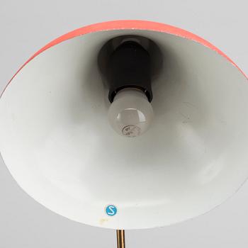 A DESK LIGHT FROM EWÅ VÄRNAMO, MID 20TH CENTURY.