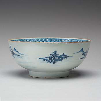 BÅLSKÅL, porslin. Qingdynastin, Qianlong (1736-95).