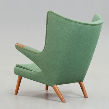 Hans J. Wegner, fåtölj "Bamse/ Papa Bear", AP-stolen, 1950-60-tal.