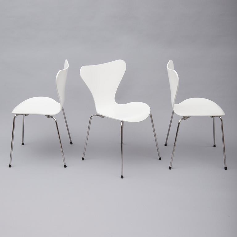 STOLAR, 4 st, "Sjuan" Arne Jacobsen, Fritz Hansen.