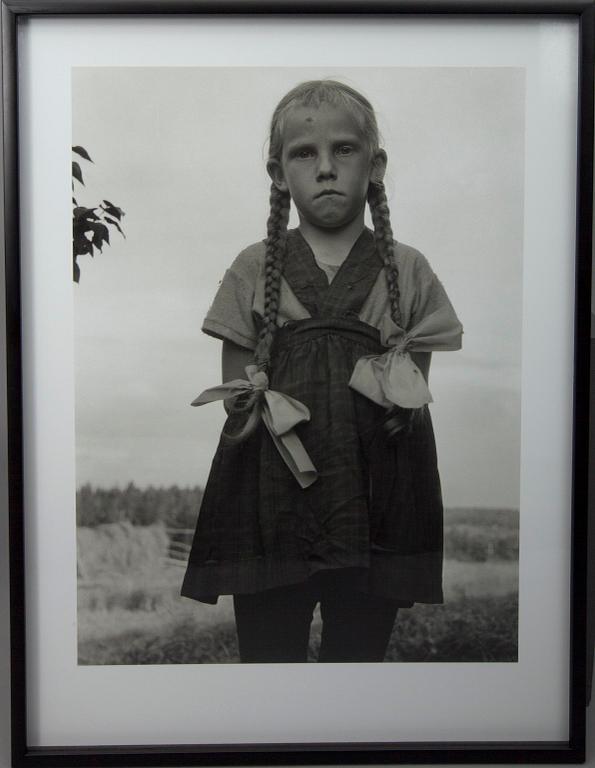 ISMO HÖLTTÖ, A tergo sign. och dat. 1968/2003. Lambda print, 1/30.