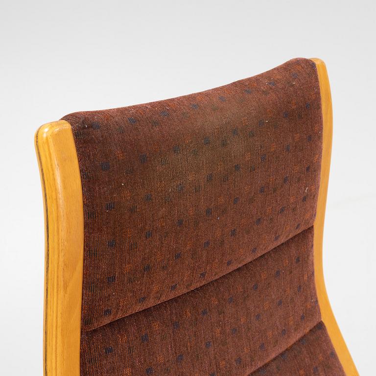 Yngve Ekström, a pair of armchairs, Swedese, late 20th century.