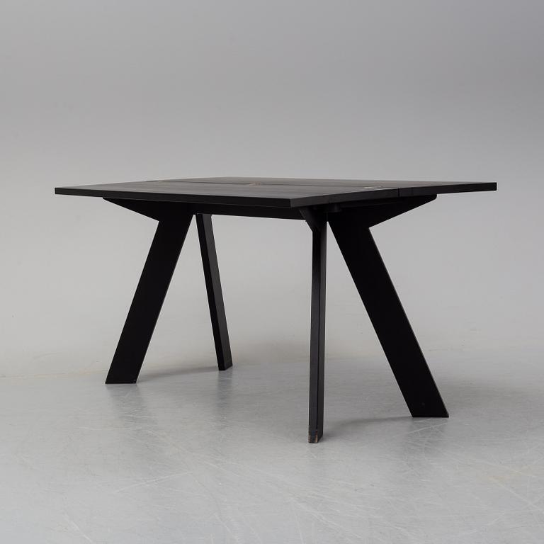 A 'Simsalabim' table by Börge Lindau for Blå Station, designed 1993.