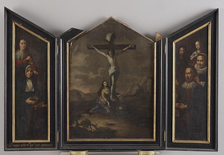 ALTARTAVLA, triptyk, sannolikt delvis 1700-tal.