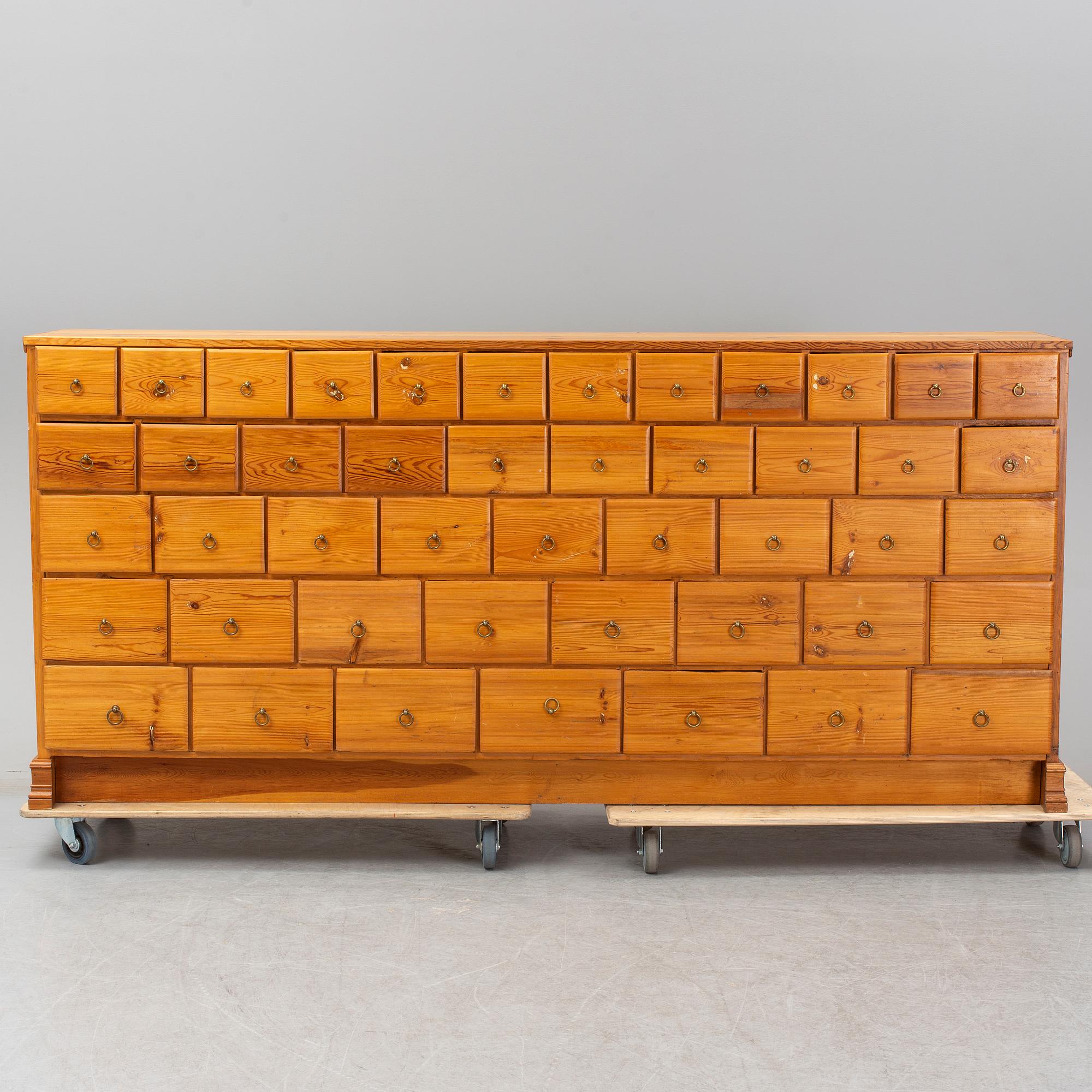 A late 19th century pinewood chest of drawers.