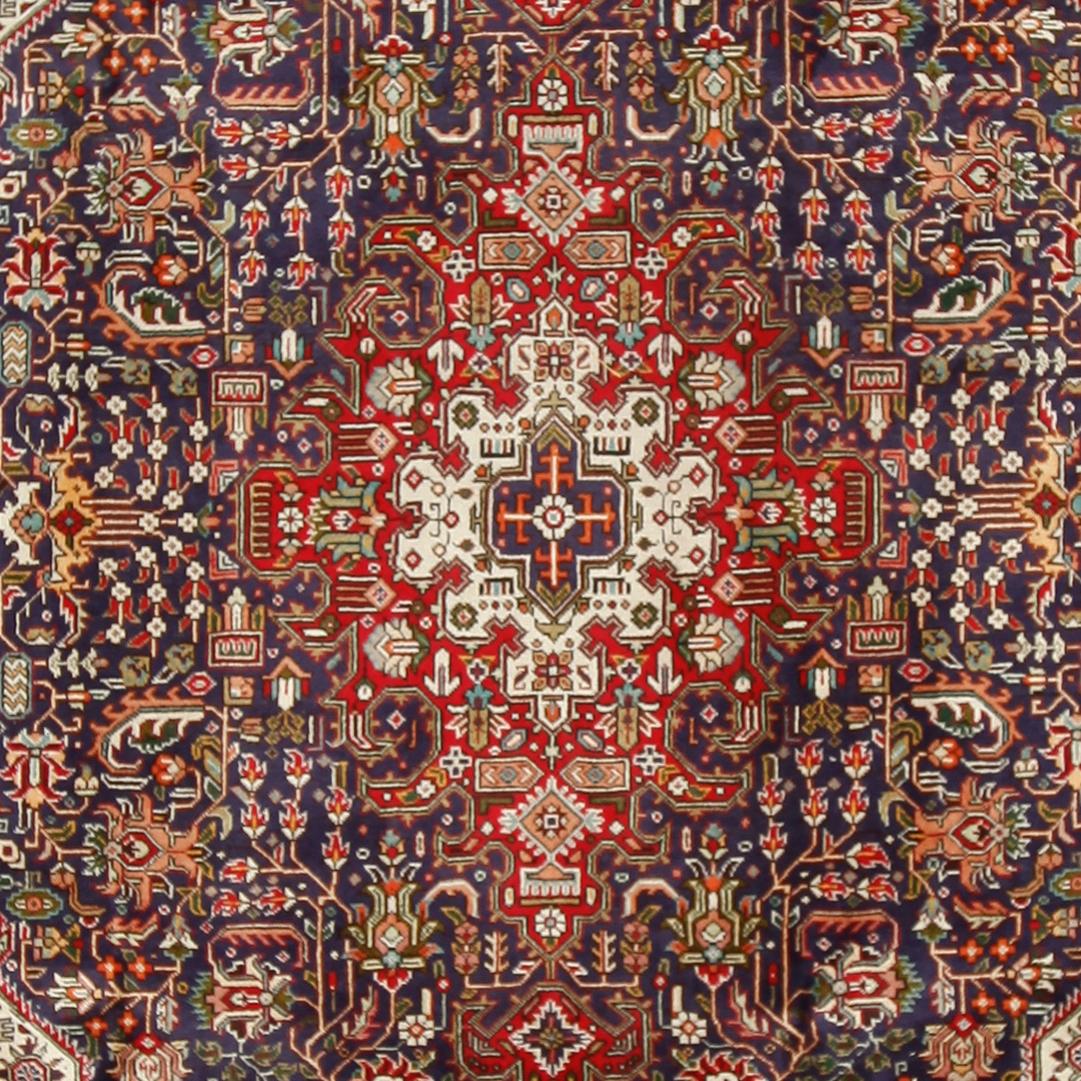 MATTA, Täbriz, ca 298 x 202 cm.