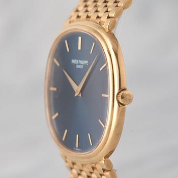 PATEK PHILIPPE, Genève, Golden Ellipse, "Cushion shaped", armbandsur 36,5 x 34,5 mm,