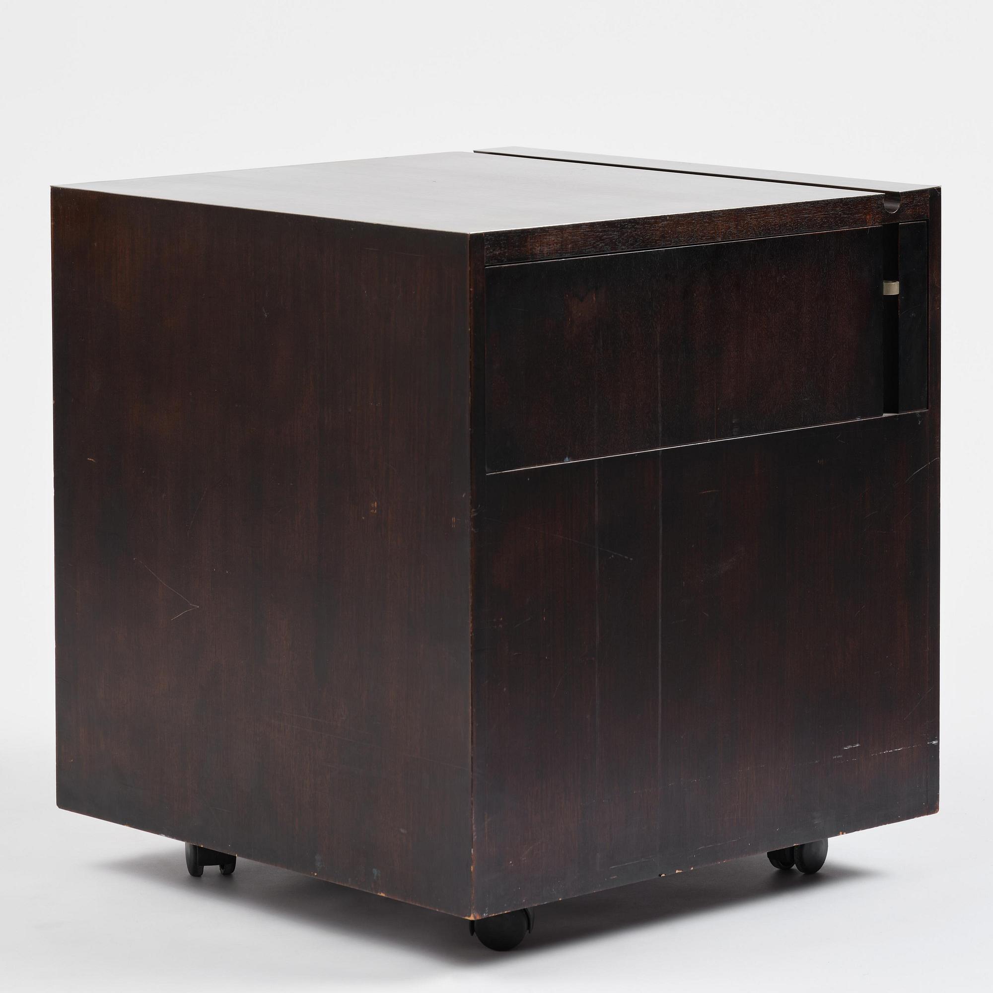 OPI Milano (Franco Bettonica & Mario Melocchi), a "Cubo Bar", Cini & Nils, Milan, Italy, 1970s.