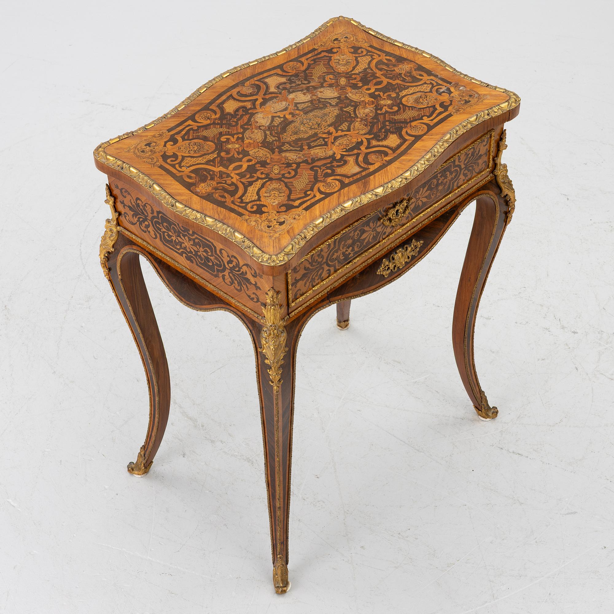 Sewing table, Louis XV style, early 20th century.