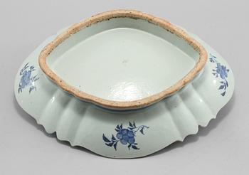 FAT, porslin, Kina, 1800-tal.