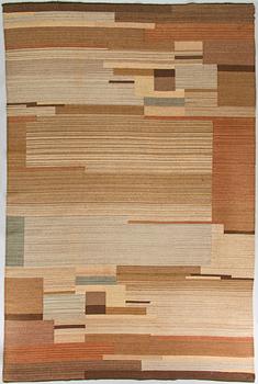 Greta Skogster-Lehtinen, A 1930s  flat weave carpet made probably by Mattokutomo Kiikka. Circa 205 x 300 cm.